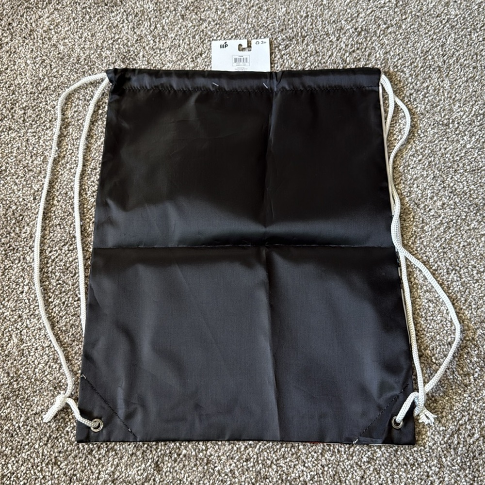 NWT Marvel Drawstring Bag - Picture 2 of 2